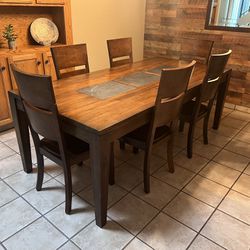 Solid wood Dining Table With 6 Chairs
