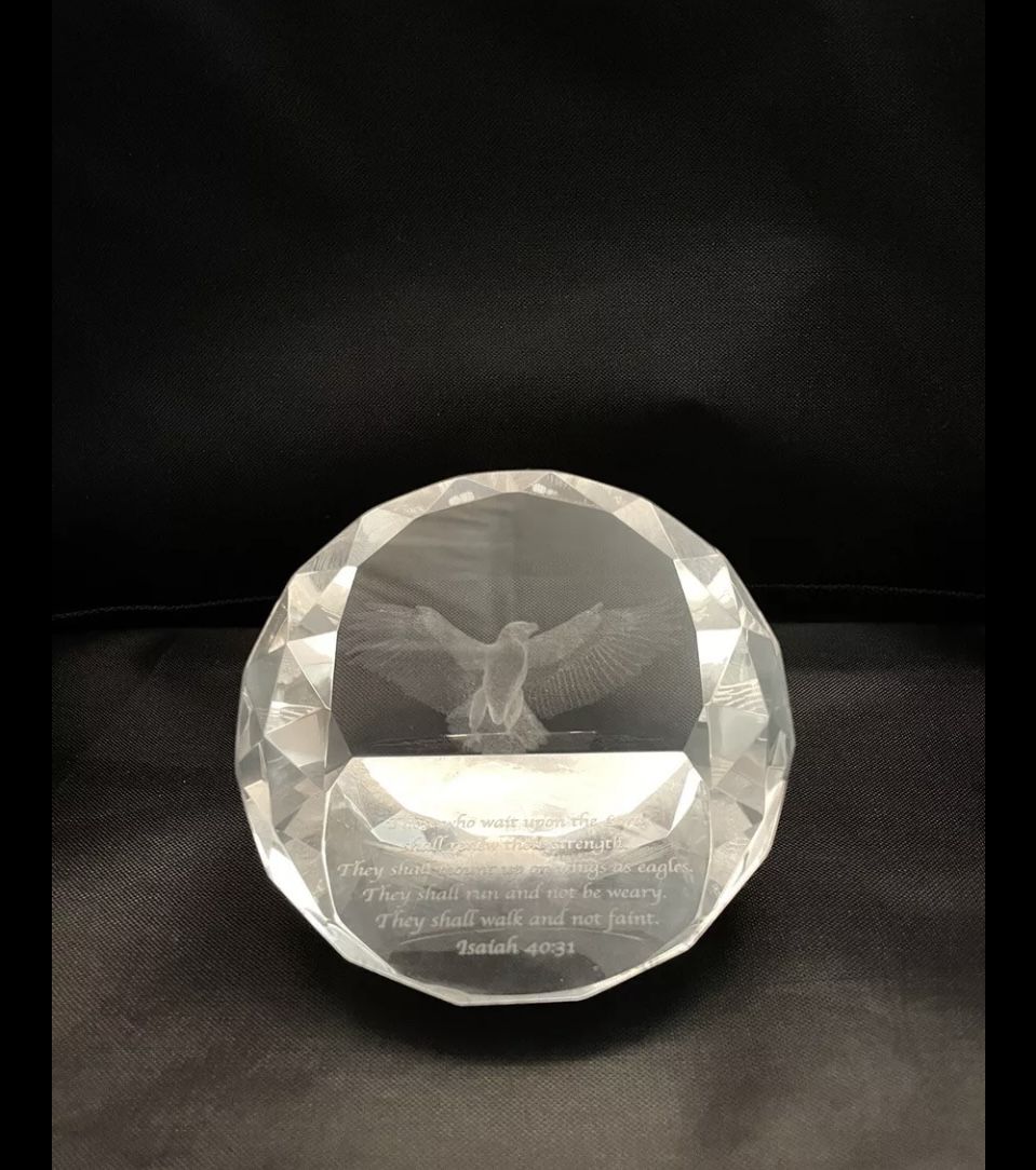 Paperweight Crystal Facet Isaiah 40:31 Round Slanted Eagles Religious Christian