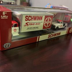 M2 Schwinn Sting Ray