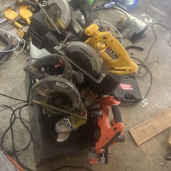 4 Circular Saws