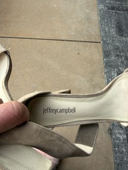 Jeffrey Campbell Women’s Beige Size 8