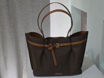 Michael kors tote tags still on never used