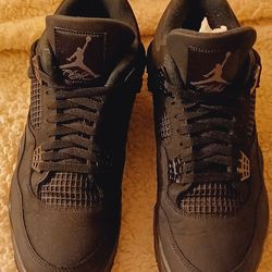 Air Jordan 4 Retro "Black Cat" (2025 edition) size 12