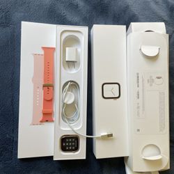 Amazing Deal- Apple iwatch 40 MM Gold, Pink Sports Band