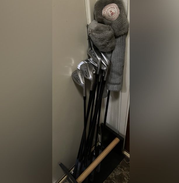 Merit Golf VG-30 Irons 3-6,8,9,P,S, 1,5 Metal Wood Right Hand Graphite shafts With Shelf