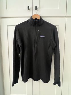 Patagonia R1 quarter zip pull over