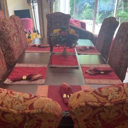 Dinning Room Set  10 Chairs 