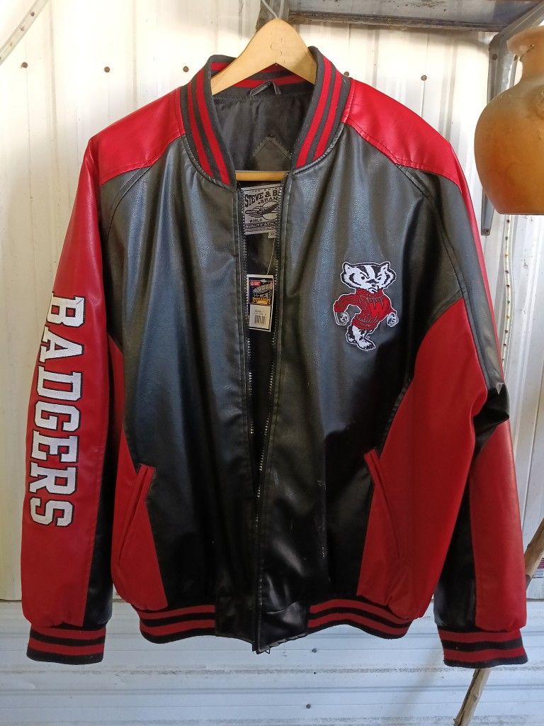 Wisconsin Badger Jacket (XL)