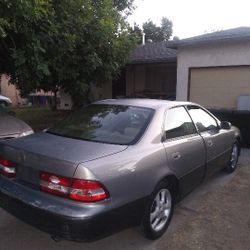 2001 Lexus ES 300