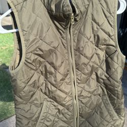 Old Navy Women's Quilted Vest Size XS