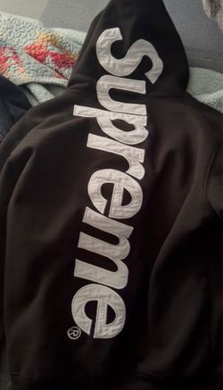 Supreme hoodie