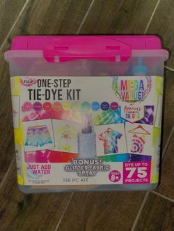 Tulip One-Step Tie-Dye Kit 138 Piece 👉$30 (New)👈