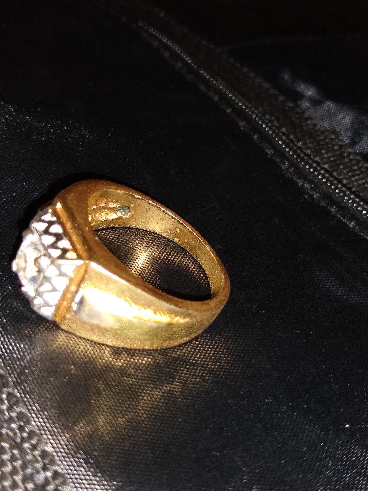 Men's gold ring 14k