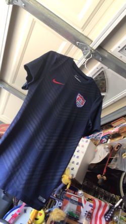 Nike USA soccer jersey size adult S