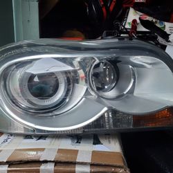 Volvo Xc90 Genuine  Xenon Headlights 