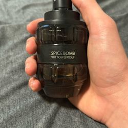 Spicebomb EAU DE TOILETTE POUR HOMME 