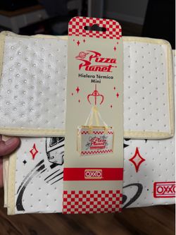 Oxxo insulated lunch bag Pizza Planet $20