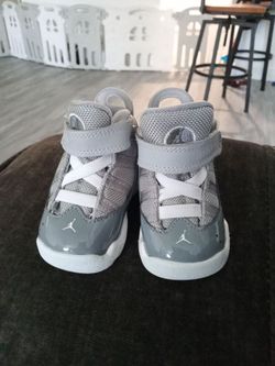 Jordans size 2.5