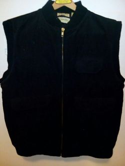 St. John's bay men's winter vest large size