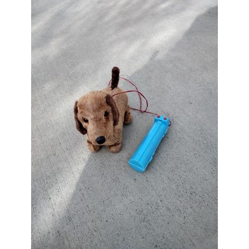Vintage Walking / Barking Dachshund Battery Powered Toy Dog With Remote