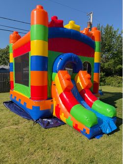 Comercial bounce house