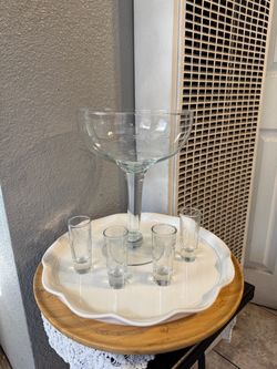 Princess House Set De Copa Margarita De 10” Y 4 Tequileros Minis De Crystal Heritage.