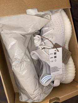 5.5 Yeezy Boost 350 V2 Bone DS