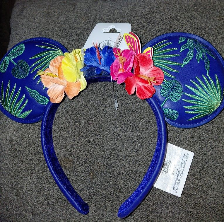 Mickey  Mouse  Ears