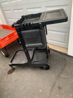 Rubbermaid executive janitorial cabinet