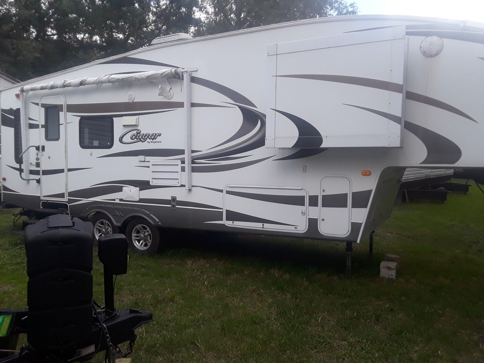 Keystone Cougar 8x26