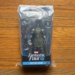 Marvel Legends Dr Doom Super Skrull BAF collectors grade