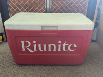 Vintage 1980s Coleman Riunite 24" Cooler