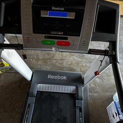 Reebok DMX Plus Treadmill