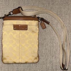 Coach crossbody Purse