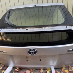 2010-2015 Toyota Prius Tailgate Trunk Door And Headlights 