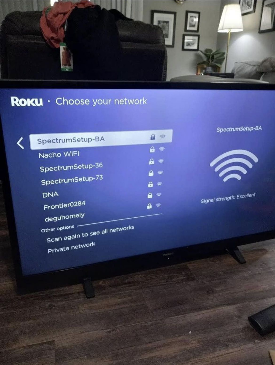 50 Inch Phillips TV Comes With Roku