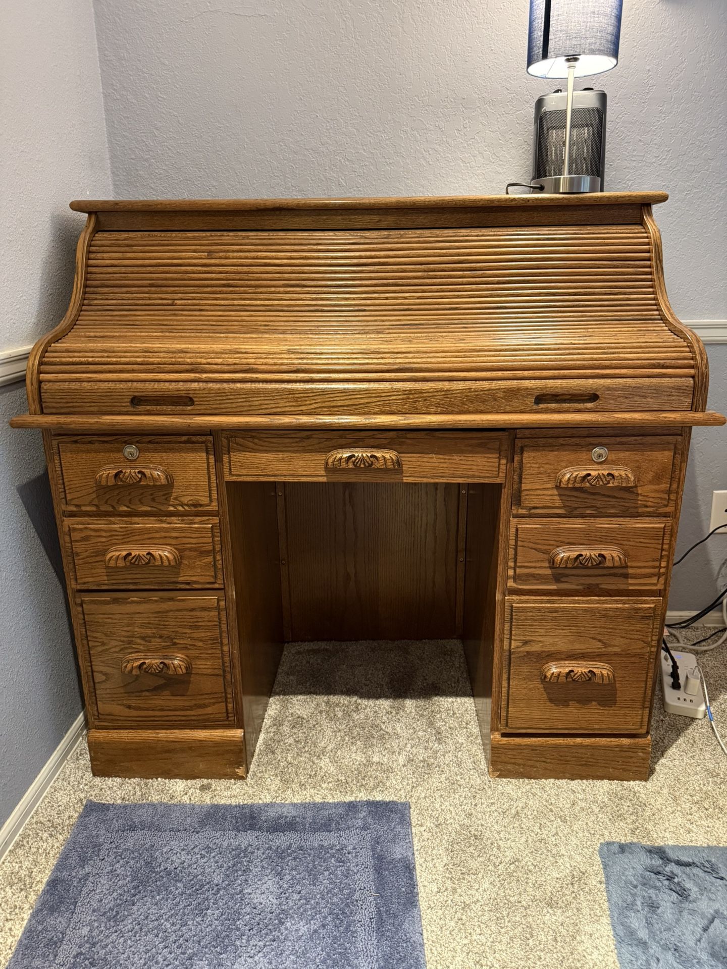 Roll-Top Oak Desk – Solid Wood