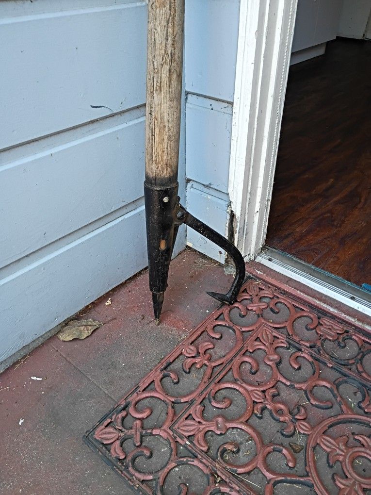 ANTIQUE LOG ROLLER
