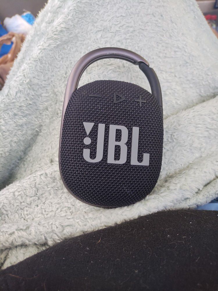 JBL Clip Speaker 