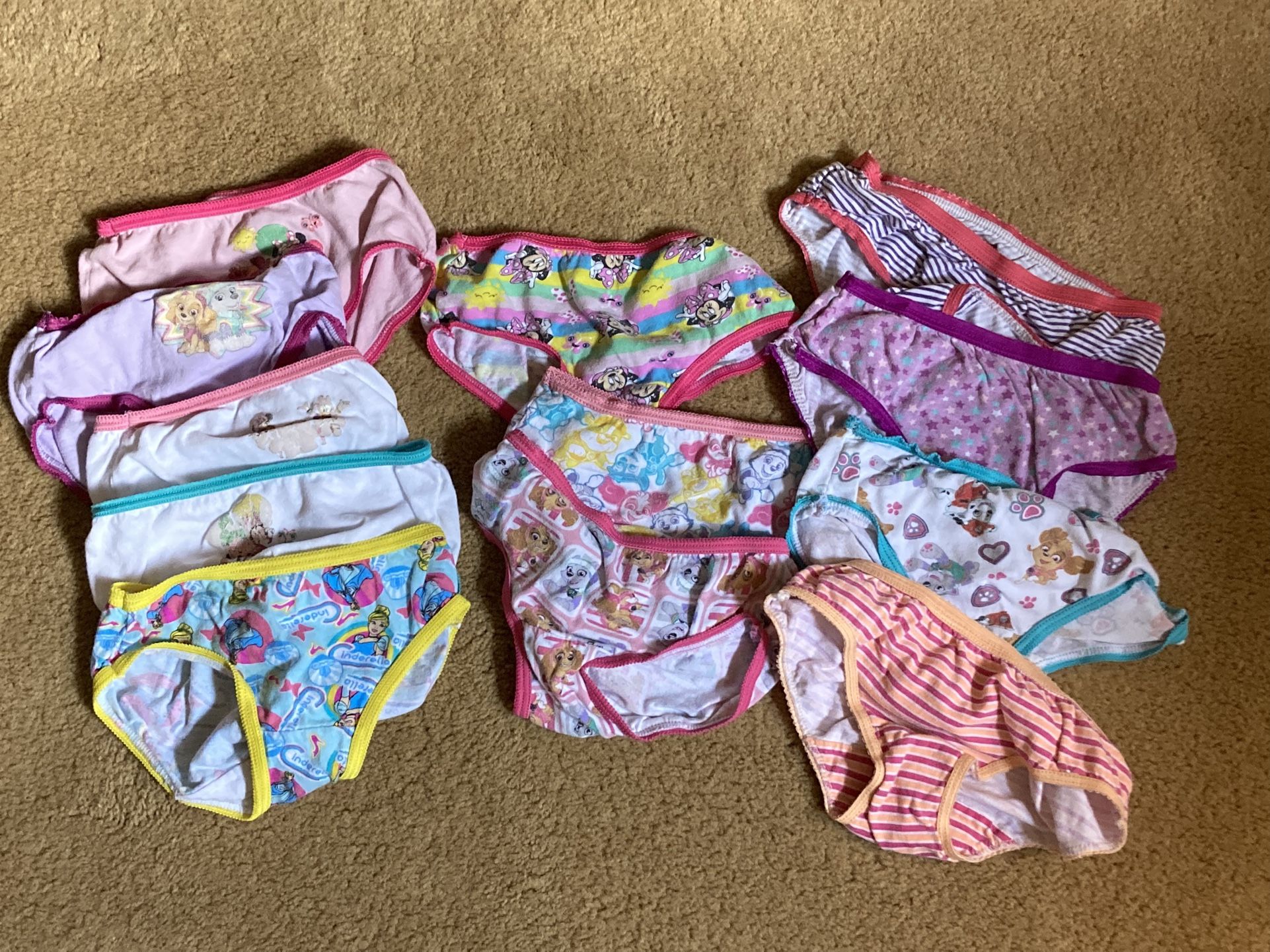 Girls Underwear Size 2/3
