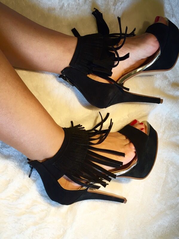 Fringed Sandals size : 6 Made in Argentina