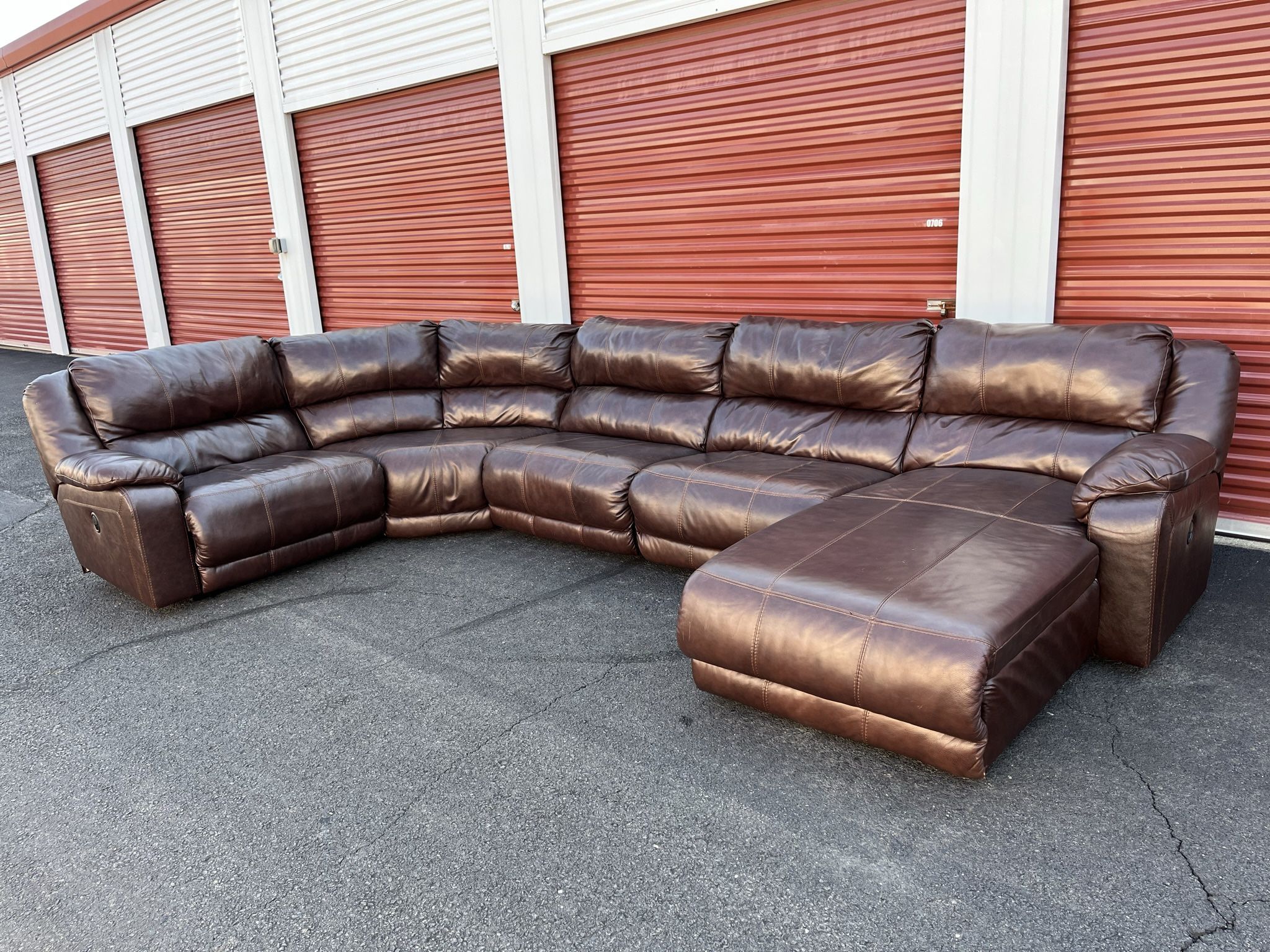 Reclining Leather Sectional Sofa - DELIVERY INCLUDED