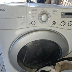 GAS DRYER