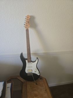 Yamaha EG 112
