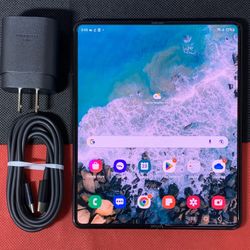 Samsung Galaxy Fold 3 - 256 GB - Unlocked / Desbloqueado 