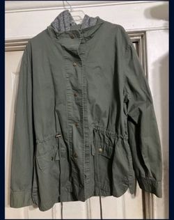 $25, Women’s Jacket size 2XL