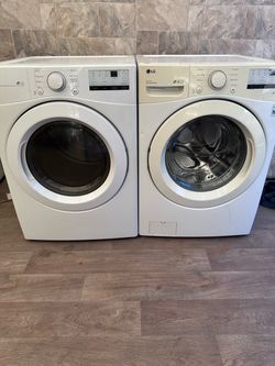 LG washer and dryer laundry