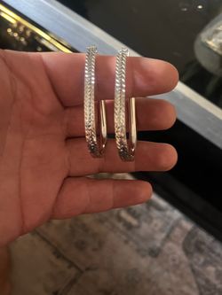 Oval earrings