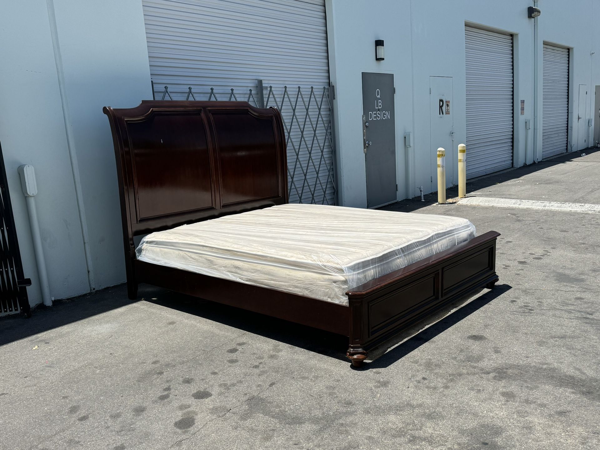Cal King Bed $360