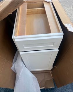 Profile Caviar BWB15: Base Waste Basket Cabinet: RTA Kitchen Cabinets
